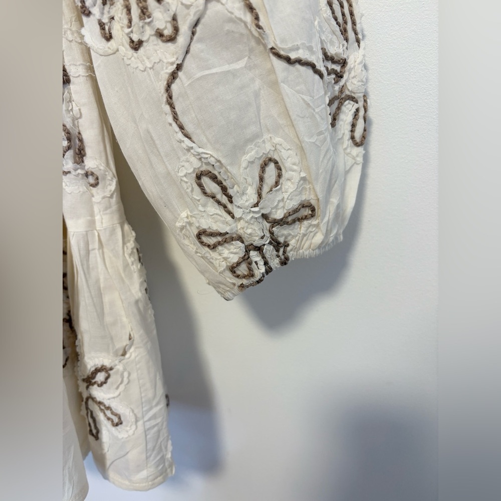 Camellia Isla Embroidered Dress NWOT, sz : small - Picture 10 of 15